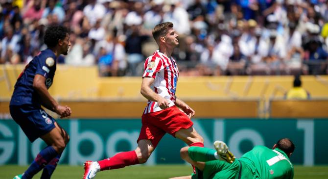 开云体育入口 -包含转会期埃因霍温备战法甲，遗憾出局细节曝光，信心回归，数据趋势出现新变化的词条