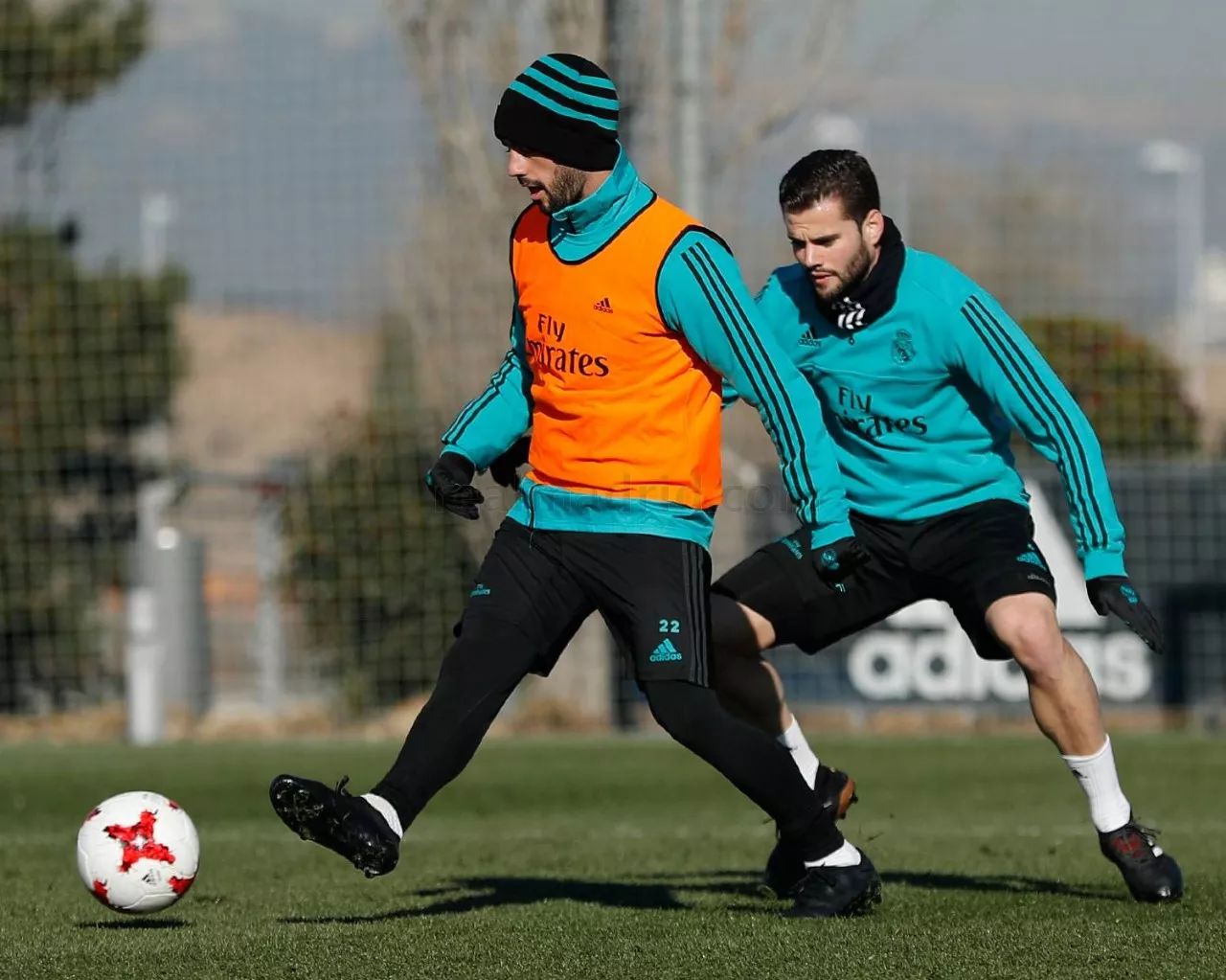  体育课前8个热身图解 